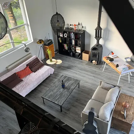 ホームステイ L'atelier Autouillet